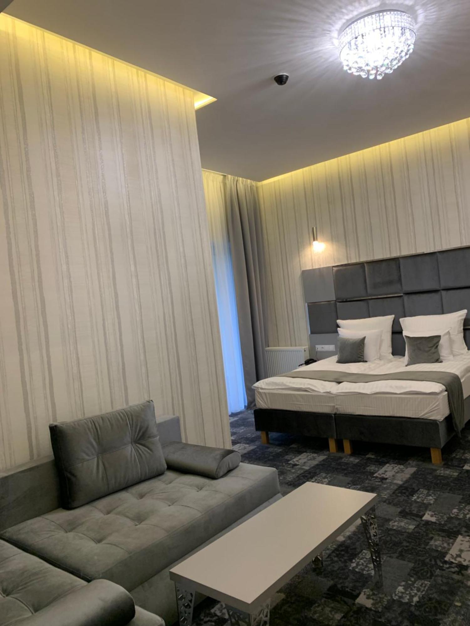 Piramida Aparthotel Boleslawiec  Luaran gambar
