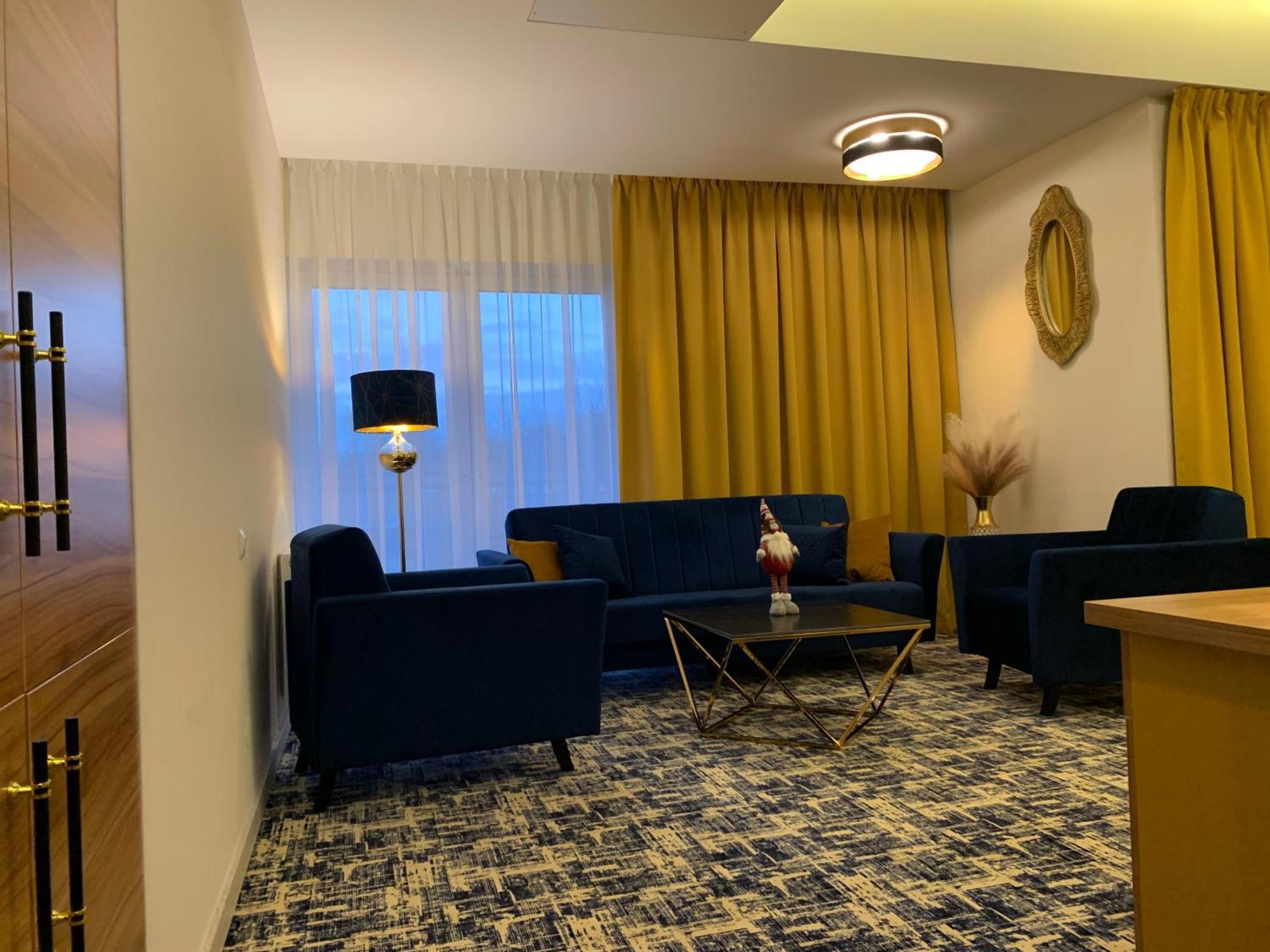 Piramida Aparthotel Boleslawiec  Luaran gambar