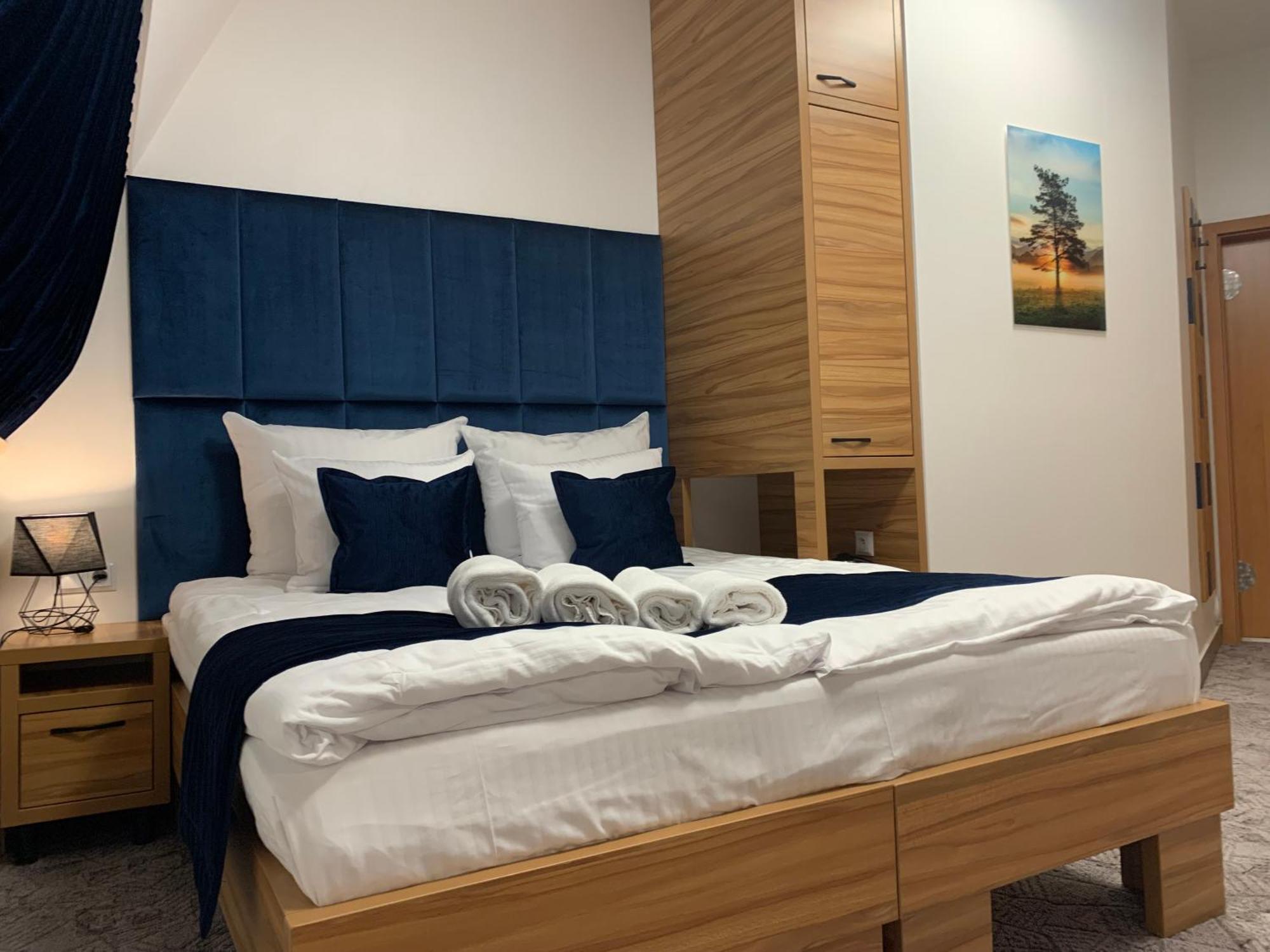 Piramida Aparthotel Boleslawiec  Luaran gambar